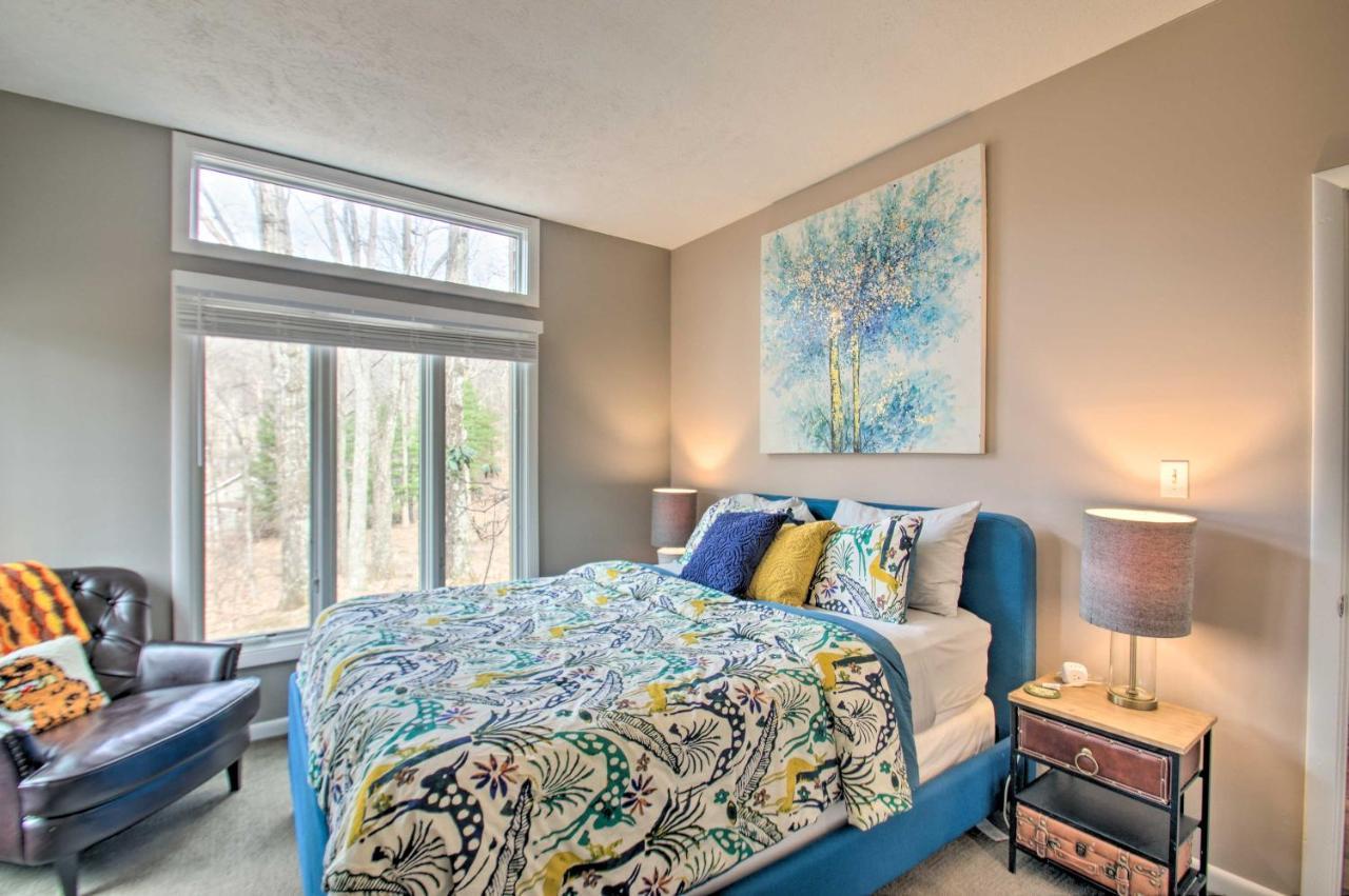 Wintergreen Resort Mountain Condo With Pool Access! Lyndhurst Buitenkant foto