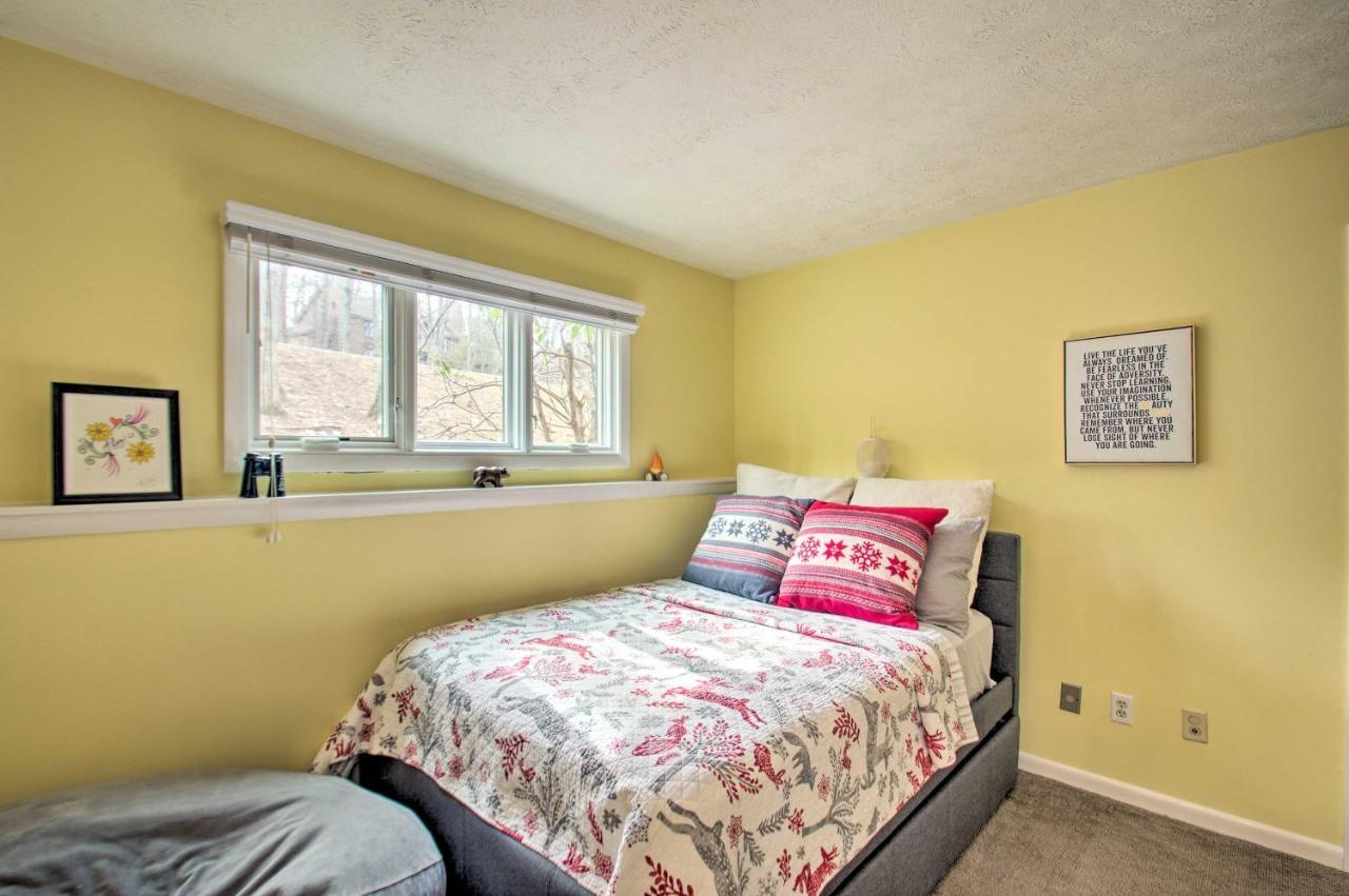 Wintergreen Resort Mountain Condo With Pool Access! Lyndhurst Buitenkant foto