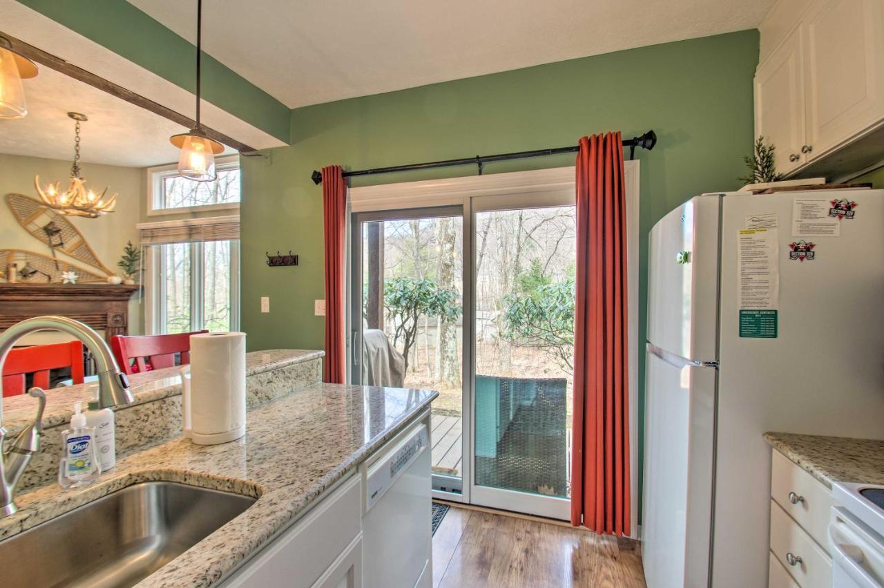 Wintergreen Resort Mountain Condo With Pool Access! Lyndhurst Buitenkant foto